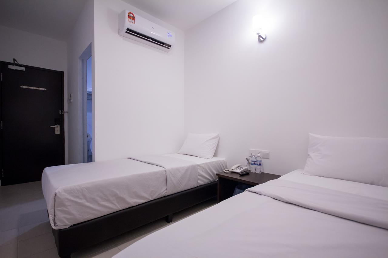D Nice Hotel Bayan Lepas Eksteriør billede